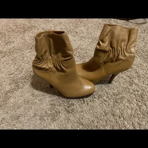 Michael Kors Boots